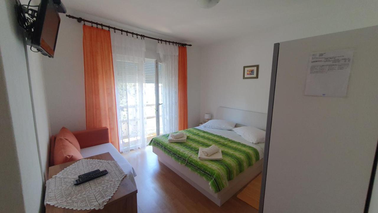 Violet Appartement Banjol Buitenkant foto