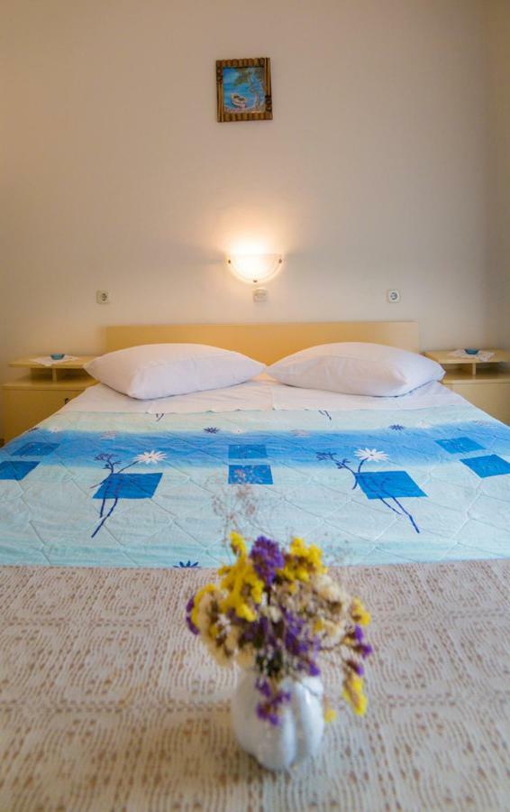 Violet Appartement Banjol Buitenkant foto