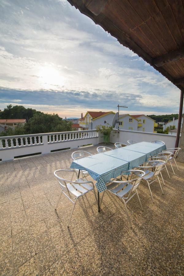 Violet Appartement Banjol Buitenkant foto