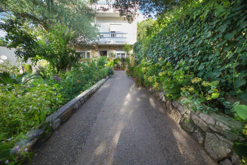 Violet Appartement Banjol Buitenkant foto
